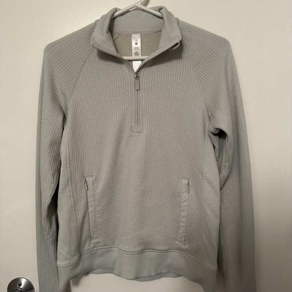 Lululemon Engineered Warmth Half-Zip in Vapor / White - Picture 5 of 8
